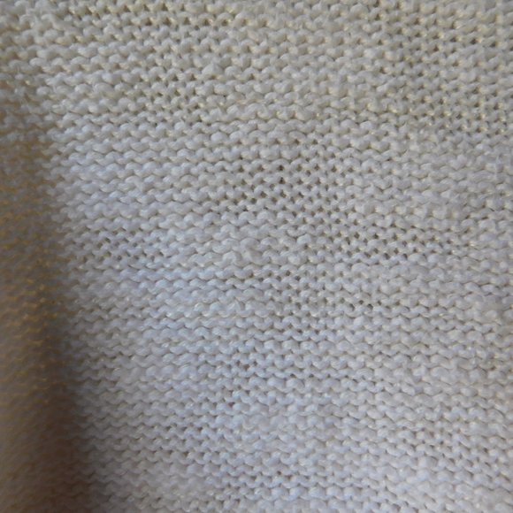 🎀 Milky White Cable Sweater - Picture 12 of 12